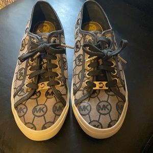 Micheal Kors shoes